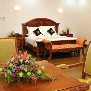 https://palm-spring-resort-spa.yangonhotels.org